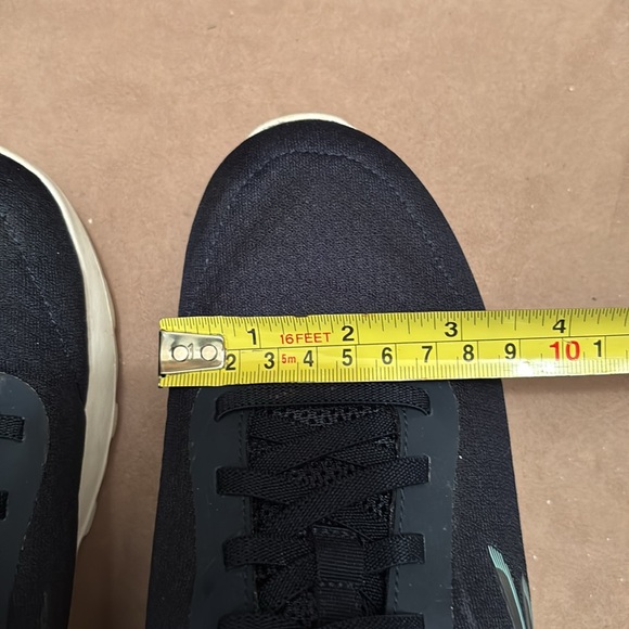 Skechers GoWalk Joy Estatic Sneaker - Picture 10 of 11